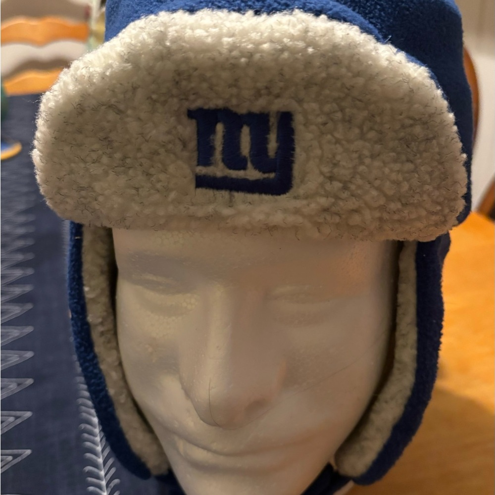 NY Giants Kids Blue and White Winter Hat
